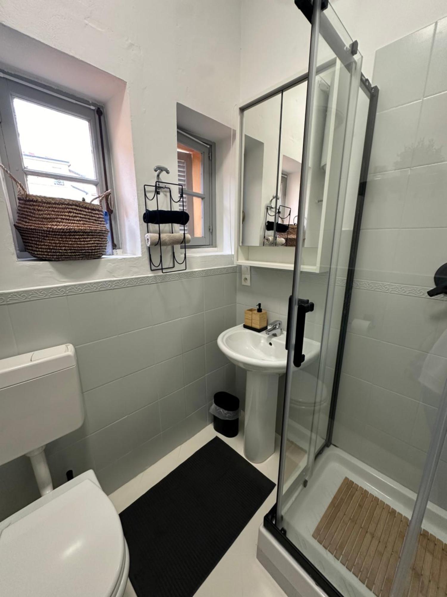 Villarey Home - Central Apartment In Menton Dış mekan fotoğraf
