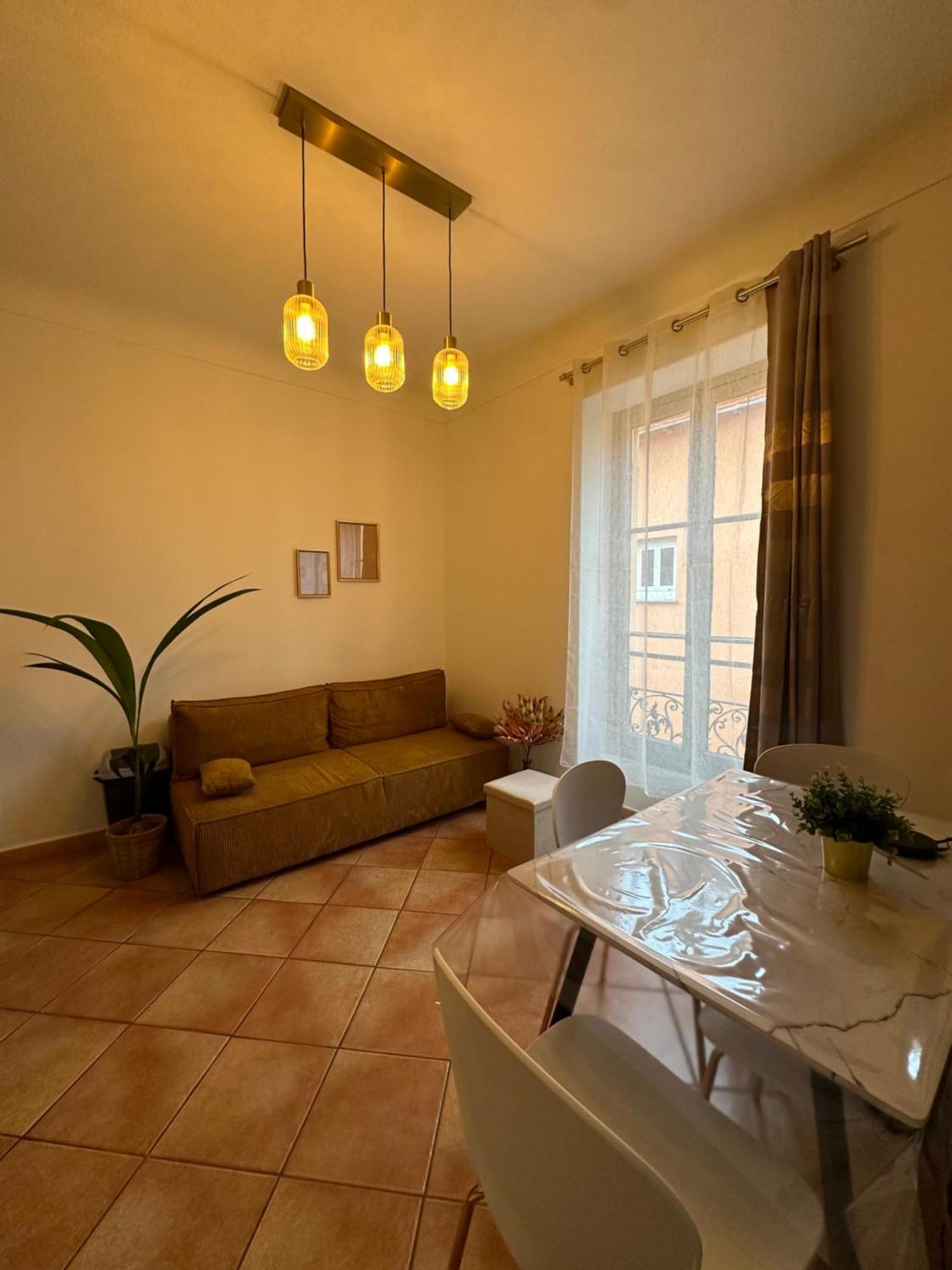 Villarey Home - Central Apartment In Menton Dış mekan fotoğraf